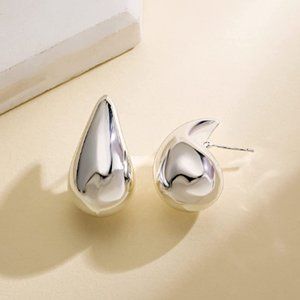 NEW ~ Anthropologie Amber Sceats "Lila" Oversized Silver Droplet Earrings
